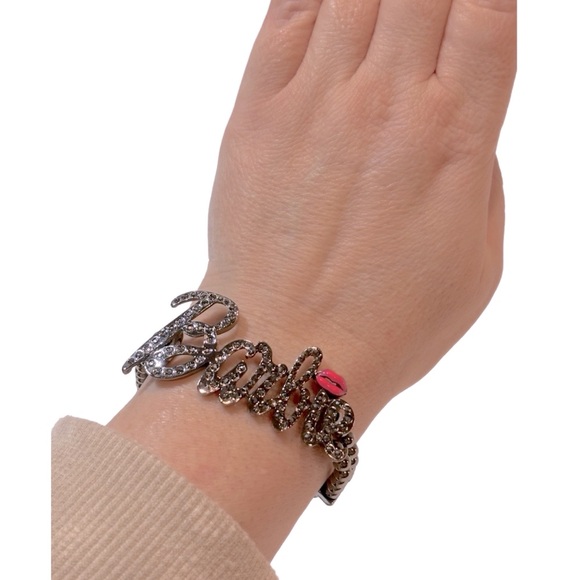Barbie Jewelry - Barbie Crystal Dark Metal Ball‎ Beaded Stretch Bracelet with Lips Kiss